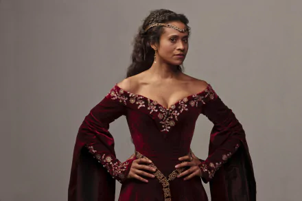  All Hail the Queen