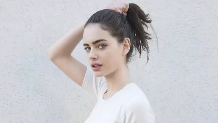 brunette model Israeli Celebrity Yael Shelbia HD Desktop Wallpaper | Background Image