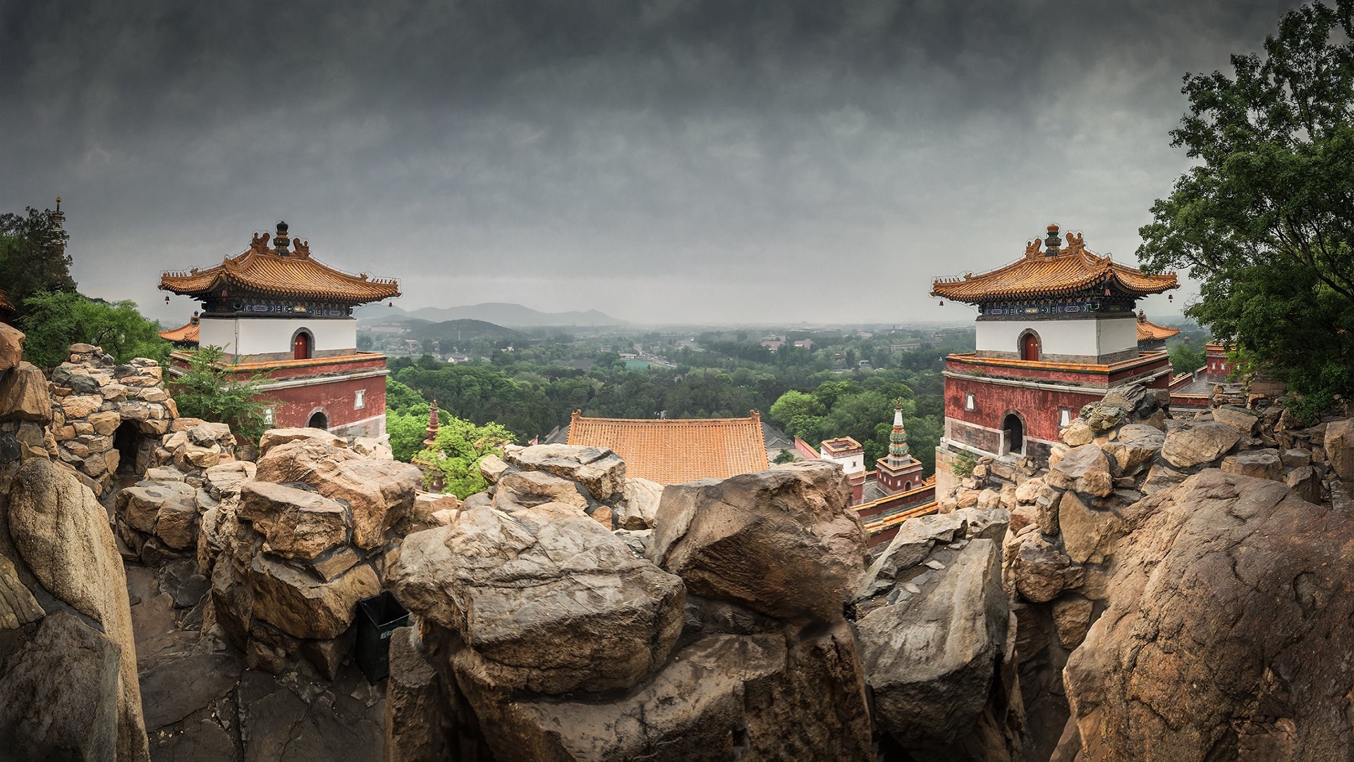 Beijing Summer Palace by Pawel Olejniczak