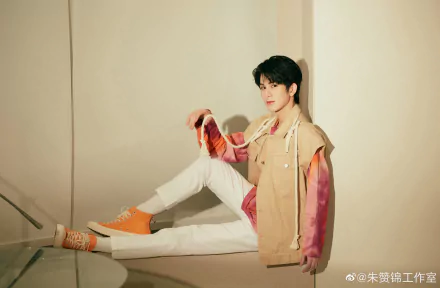 Celebrity Zhu Zanjin HD Desktop Wallpaper | Background Image