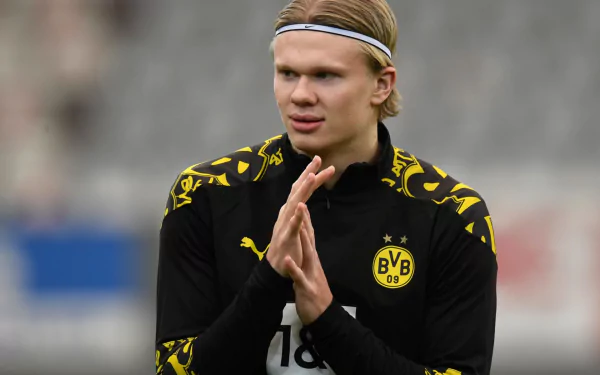 Norwegian soccer Erling Haaland Sports HD Desktop Wallpaper | Background Image