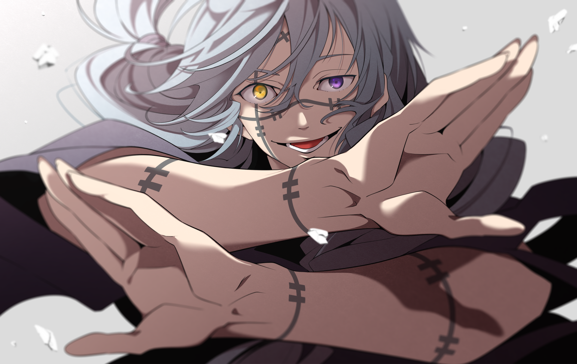 HD anime wallpaper of Mahito from Jujutsu Kaisen with long grey hair, heterochromatic purple and yellow eyes, and a mischievous smile, set against a light background.