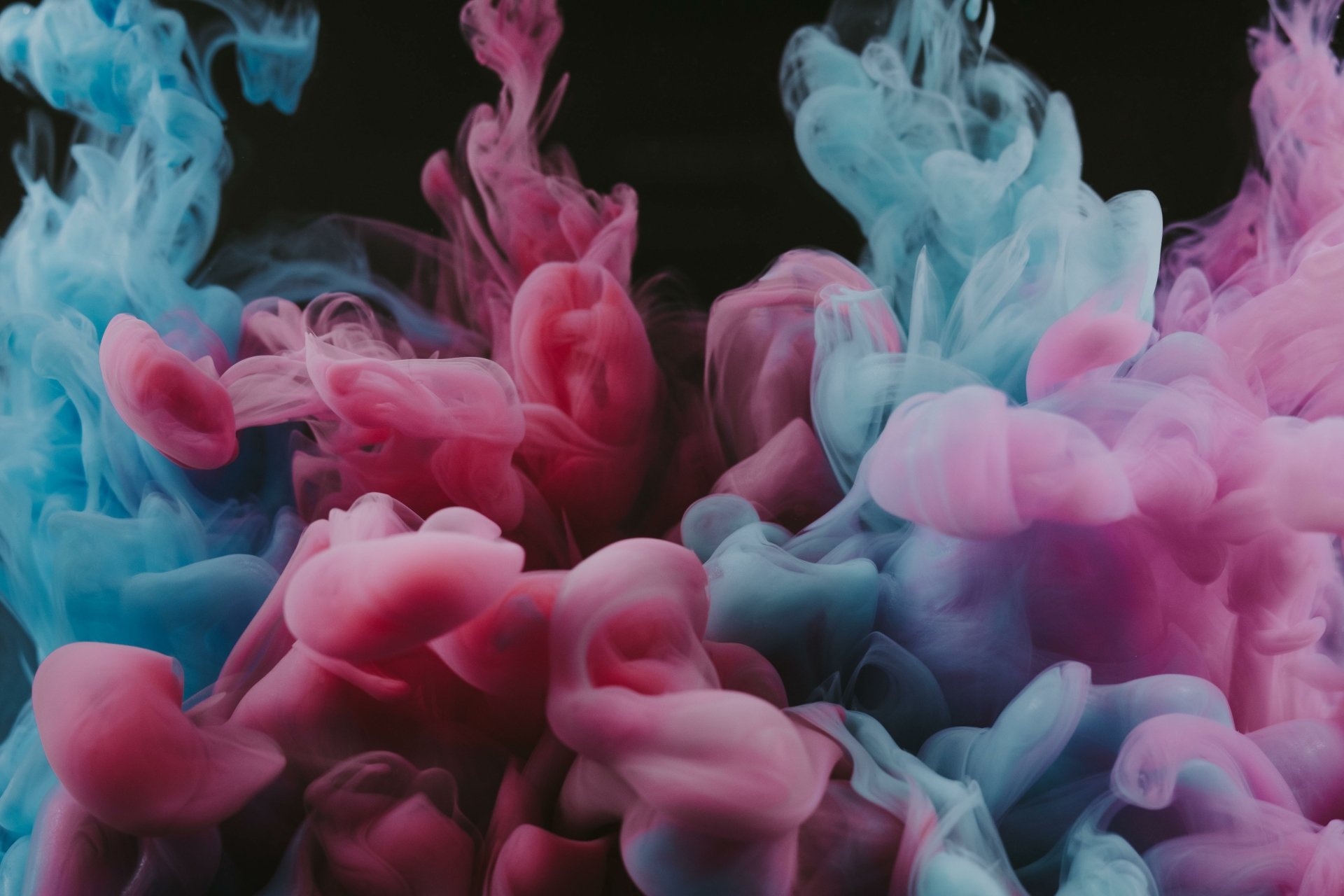 Download Abstract Smoke 4k Ultra HD Wallpaper by Pawel Czerwinski