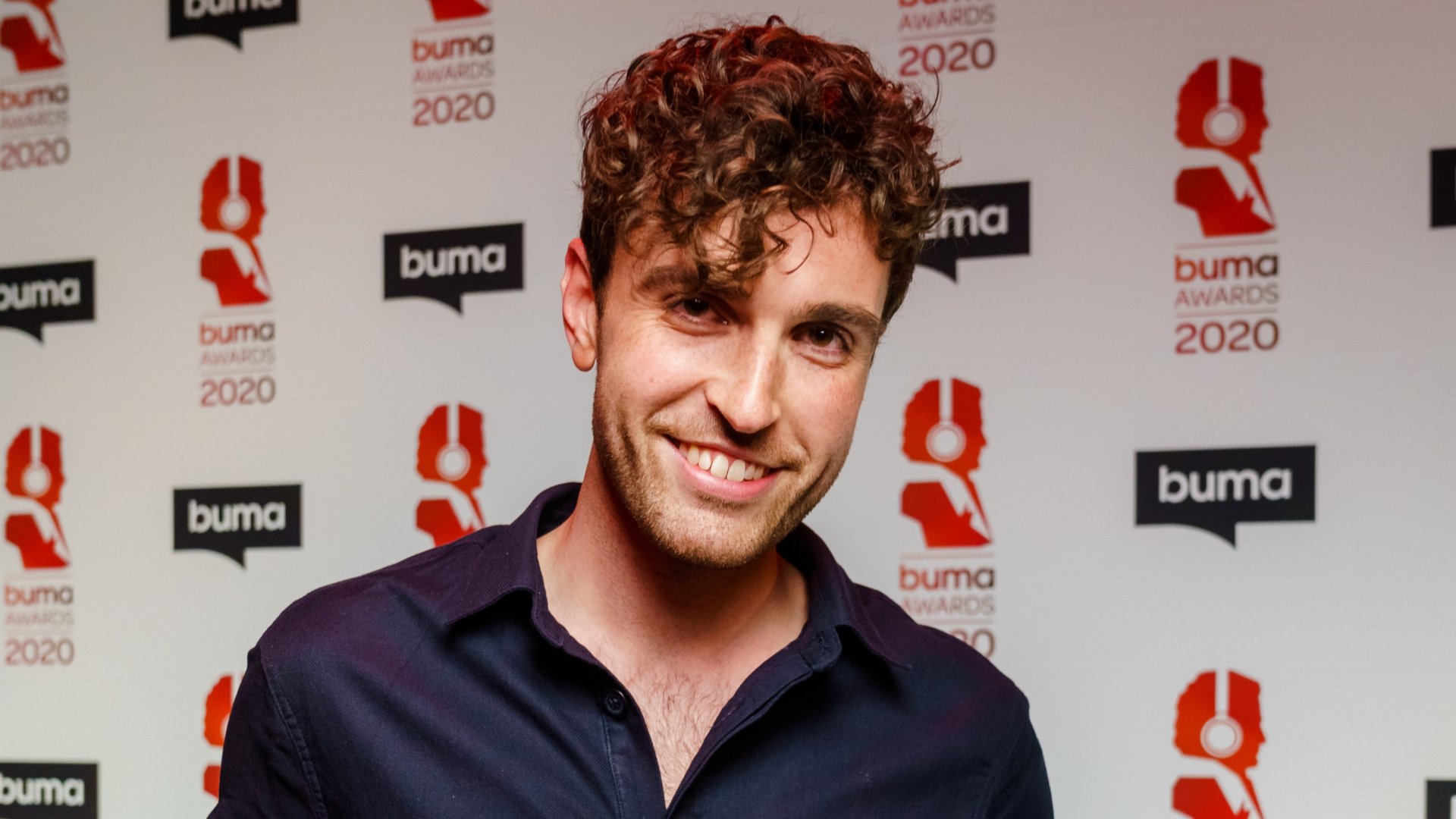 Download Smile Singer Dutch Music Duncan Laurence HD Wallpaper