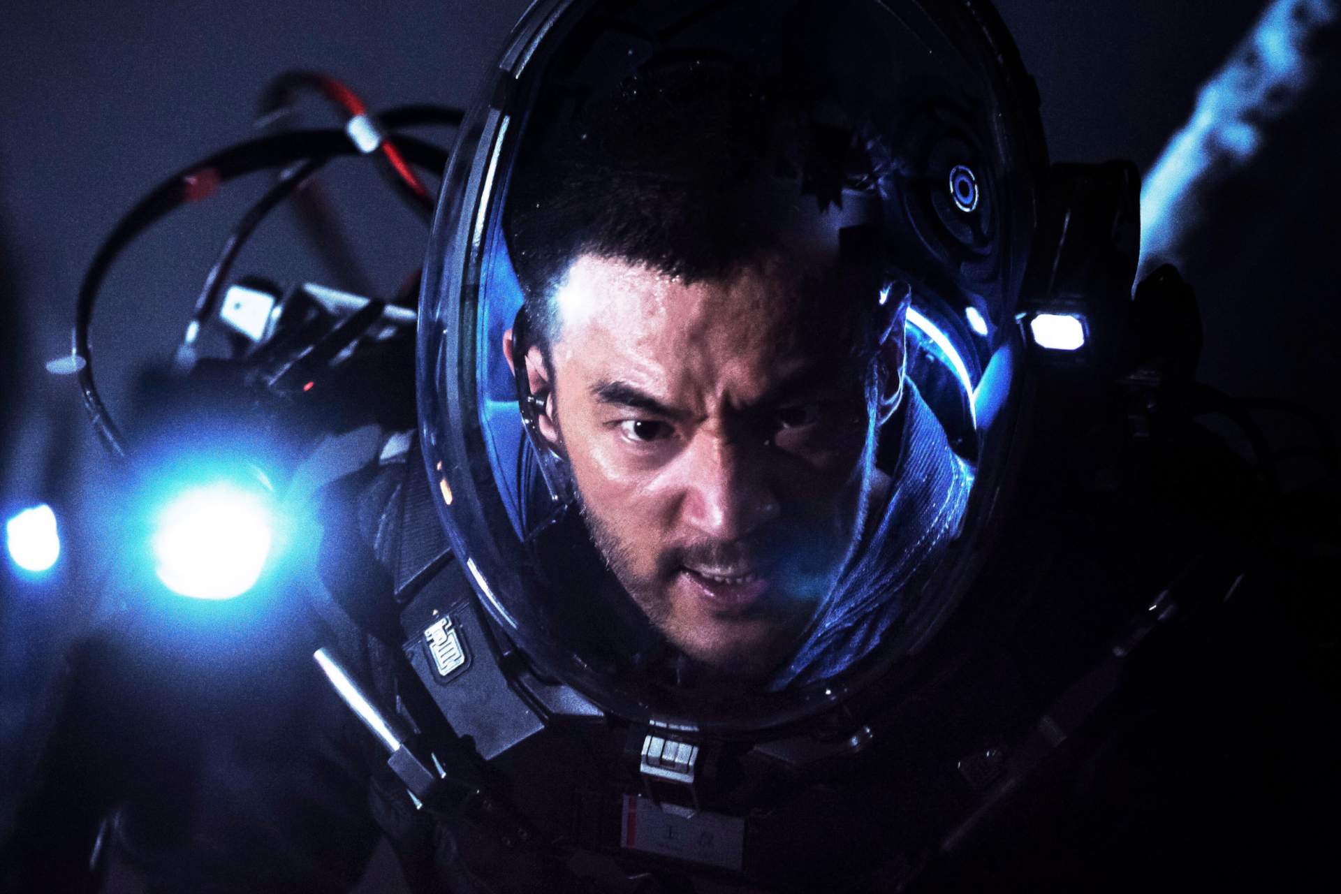Movie The Wandering Earth HD Wallpaper | Background Image