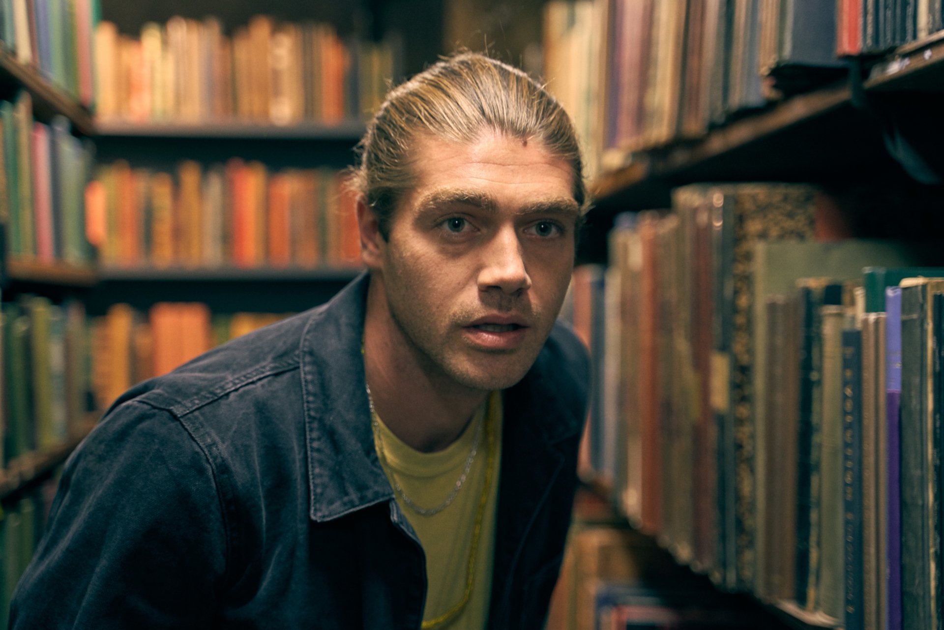 Download Movie Twist HD Wallpaper