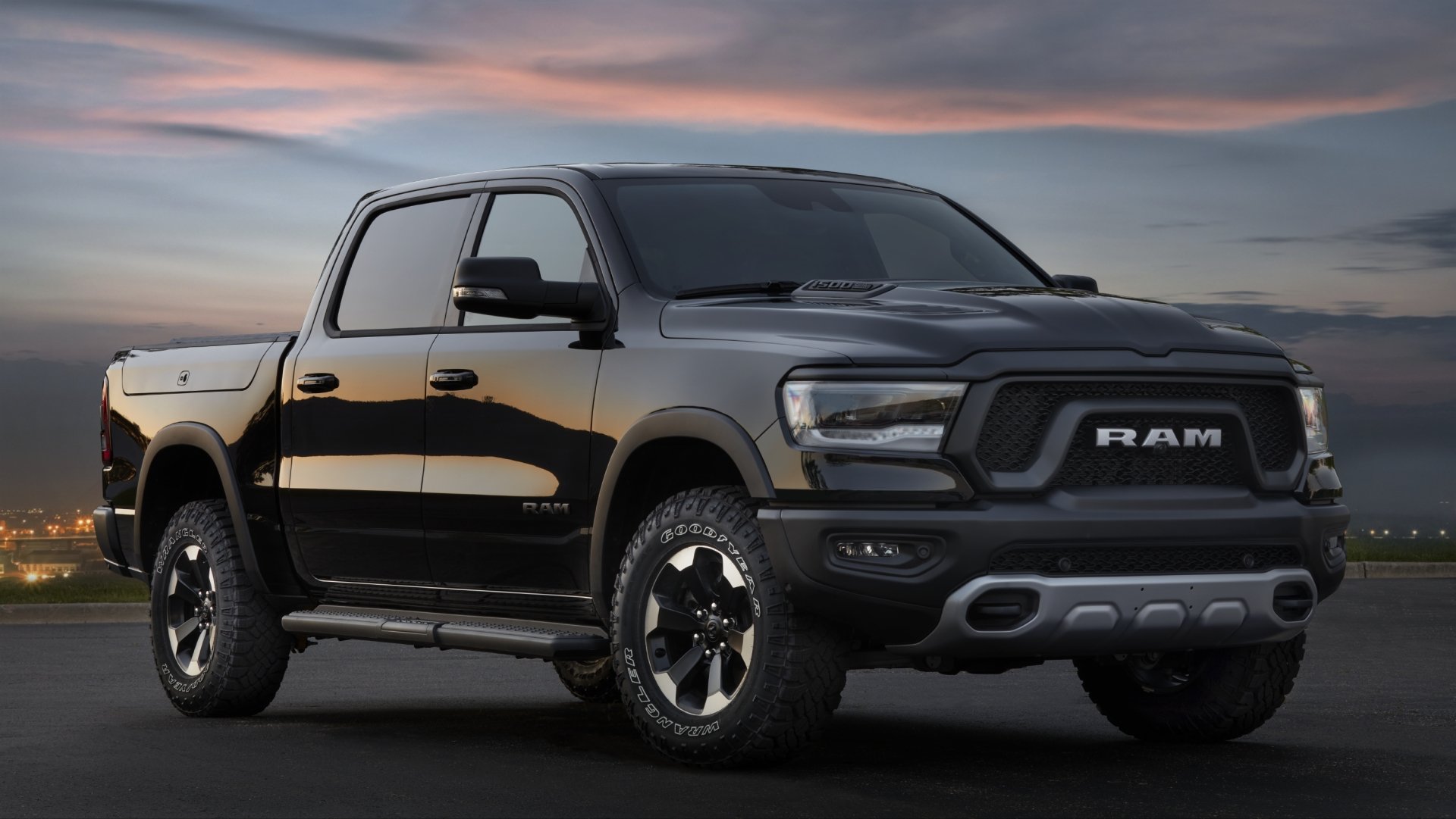 Download Vehicle Ram 1500 Hd Wallpaper 6013