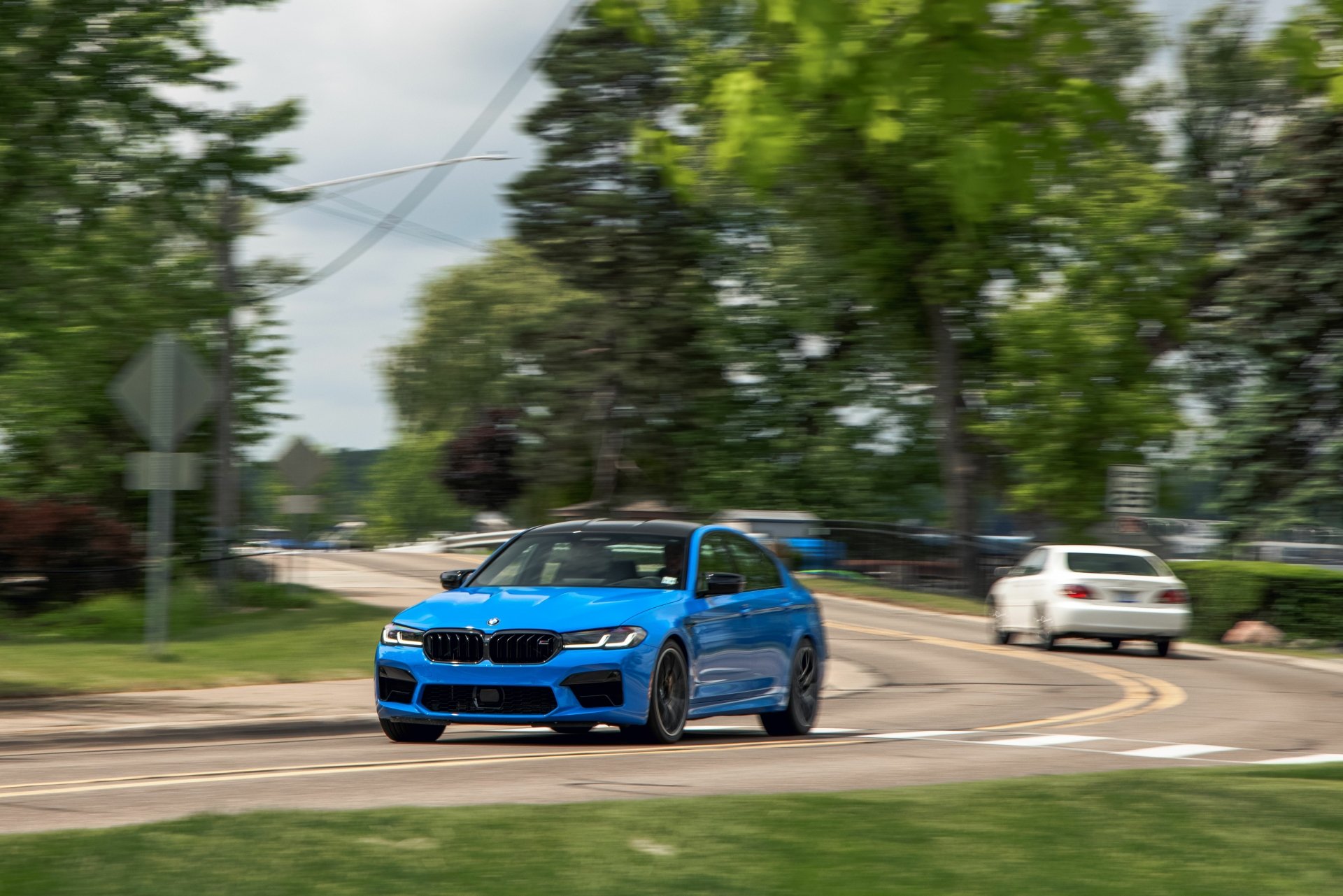 Download Vehicle BMW M5 Competition 4k Ultra HD Wallpaper
