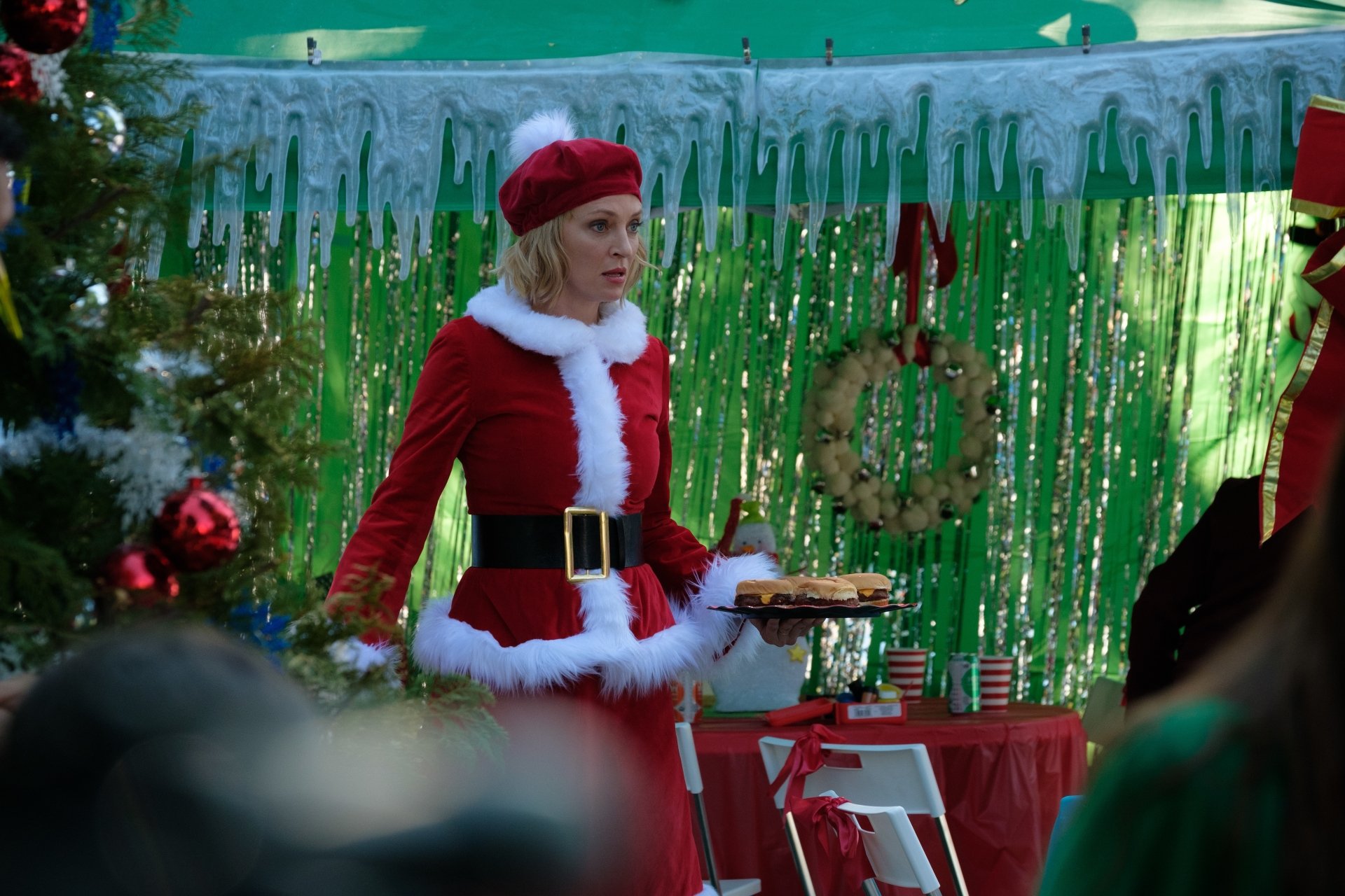 Download Uma Thurman Movie The War With Grandpa 4k Ultra HD Wallpaper