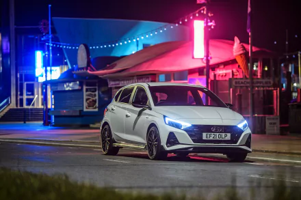  White Hyundai i20 N Line (BC3)
