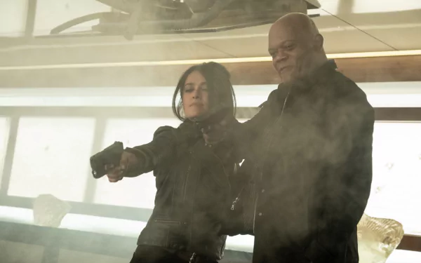 Darius Kincaid Samuel L. Jackson Sonia Kincaid Salma Hayek movie The Hitman's Wife's Bodyguard HD Desktop Wallpaper | Background Image