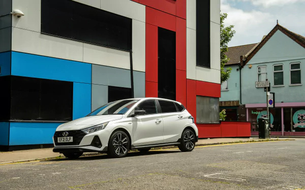  White Hyundai i20 N Line (BC3)