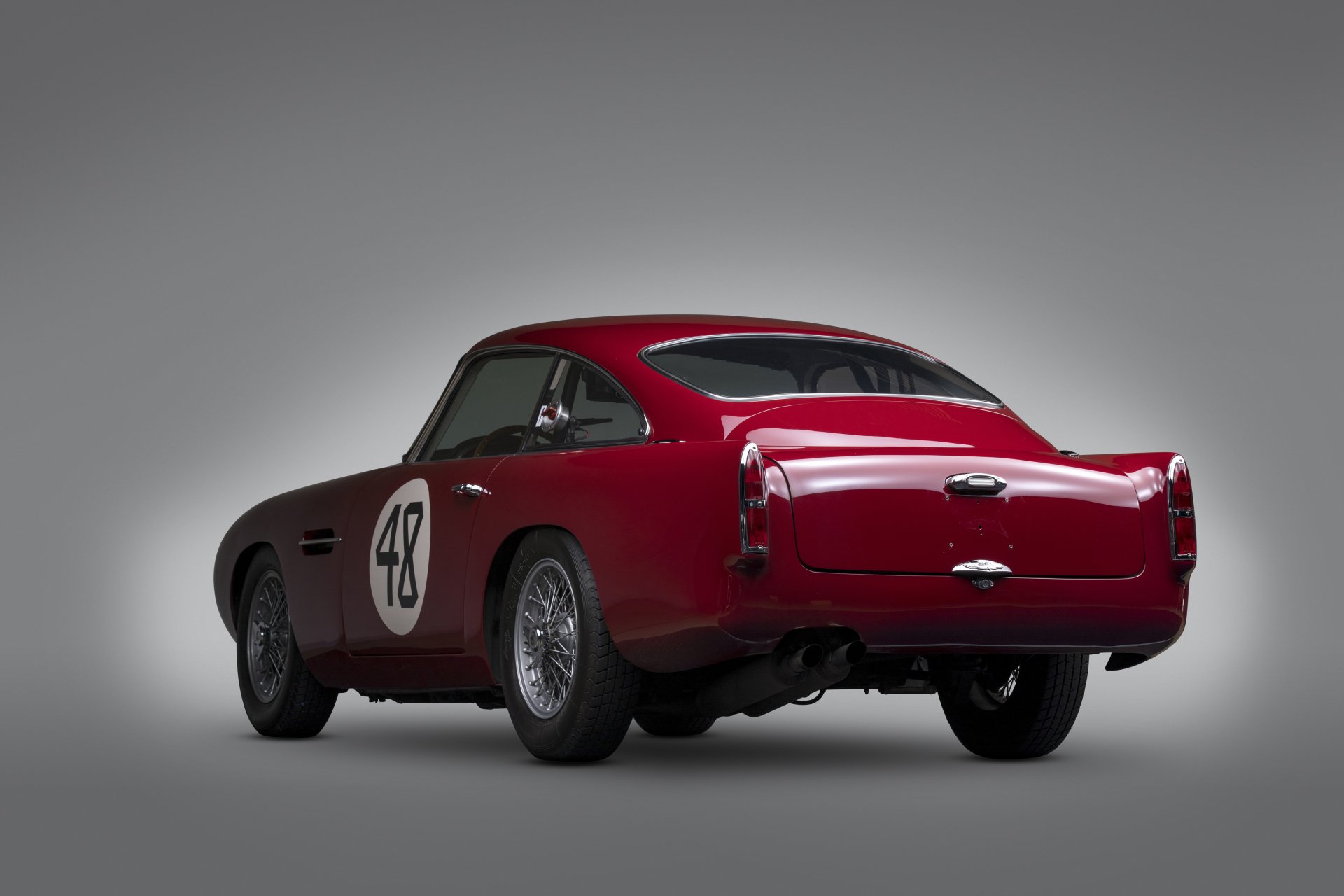 Download Grand Tourer Vehicle Aston Martin DB4 4k Ultra HD Wallpaper