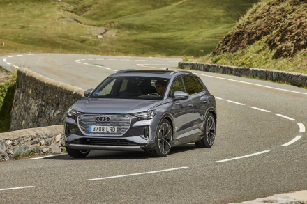  2021 Audi Q4 40 e-tron S line