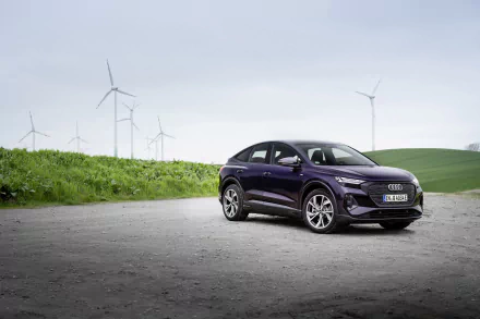 Audi Q4 Sportback 40 e-tron S line