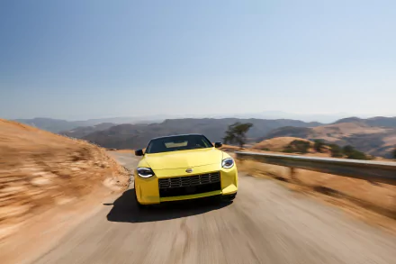  2023 Yellow Nissan Z Proto Spec