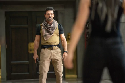 Frank Grillo movie Boss Level HD Desktop Wallpaper | Background Image