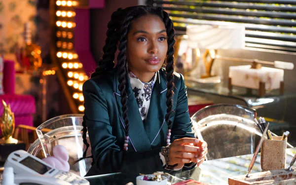 Yara Shahidi TV Show Grown-ish HD Desktop Wallpaper | Background Image