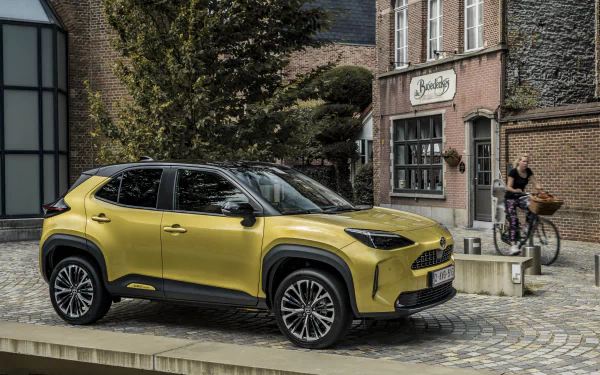  Toyota Yaris Cross Hybrid Elegant