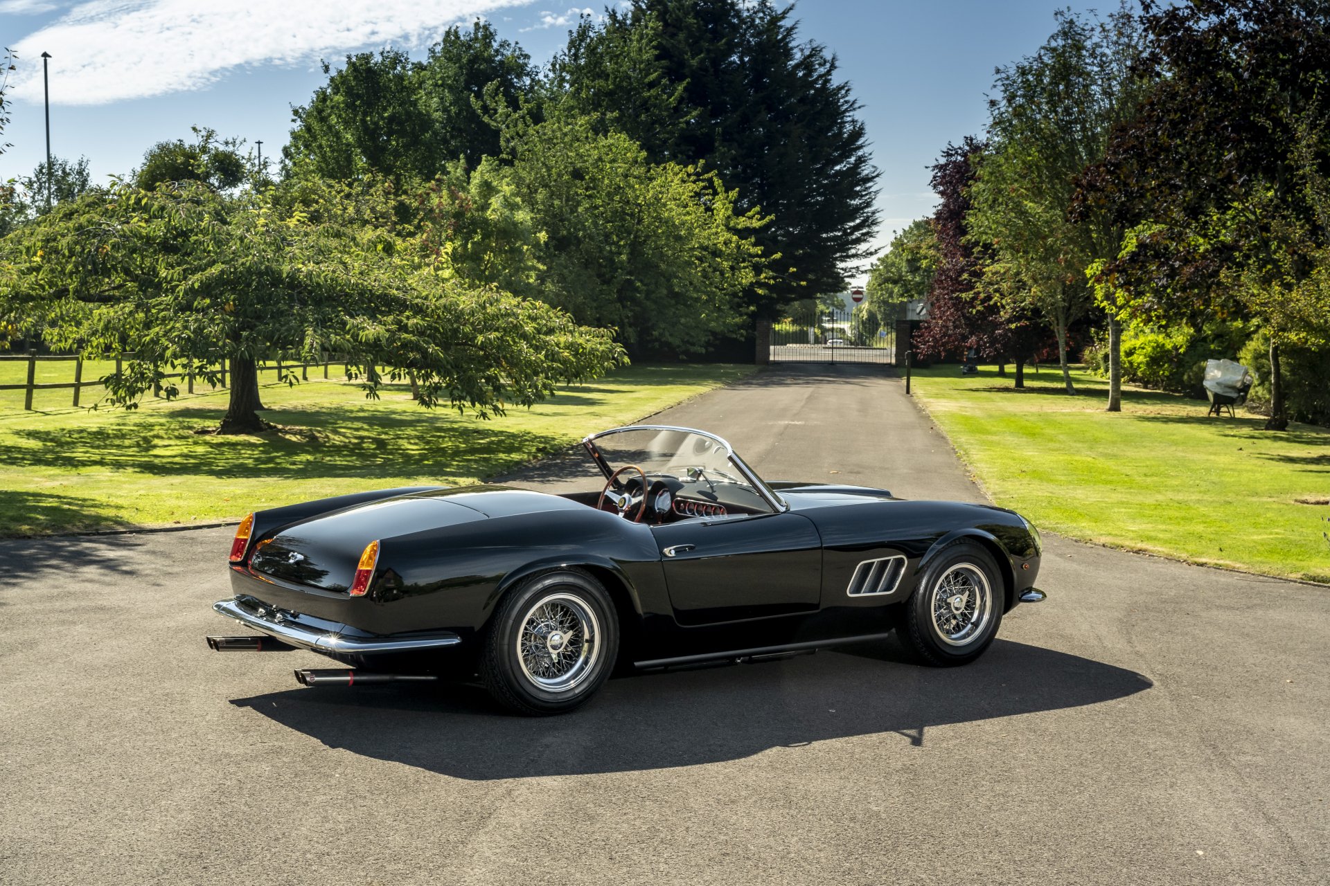 Download Ferrari 250 GT Vehicle Ferrari 250 GT Spyder California 4k Ultra HD Wallpaper