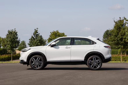 SUV Honda HR-V e:HEV vehicle Honda HR-V HD Desktop Wallpaper | Background Image