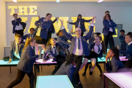 Max Harwood movie Everybody's Talking About Jamie HD Desktop Wallpaper | Background Image