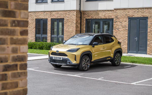 SUV Toyota Yaris Cross Hybrid vehicle Toyota Yaris HD Desktop Wallpaper | Background Image