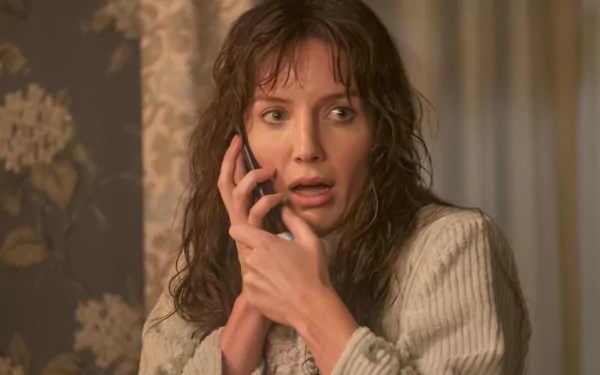 Annabelle Wallis movie Malignant HD Desktop Wallpaper | Background Image