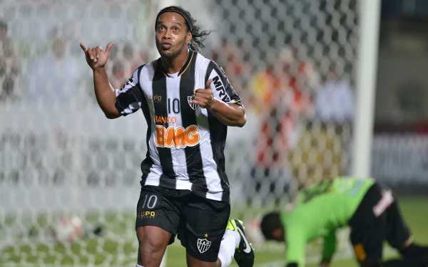 Clube Atlético Mineiro Ronaldinho Sports HD Desktop Wallpaper | Background Image