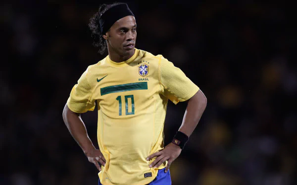 Brazil National Football Team Ronaldinho Sports HD Desktop Wallpaper | Background Image