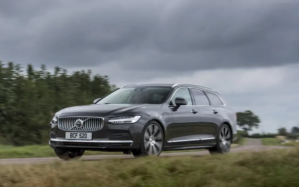 Volvo V90 vehicle Volvo V90 T6 AWD HD Desktop Wallpaper | Background Image