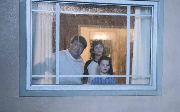 George Cooper Jr. Montana Jordan George Cooper Lance Barber Sheldon Cooper Iain Armitage TV Show Young Sheldon HD Desktop Wallpaper | Background Image