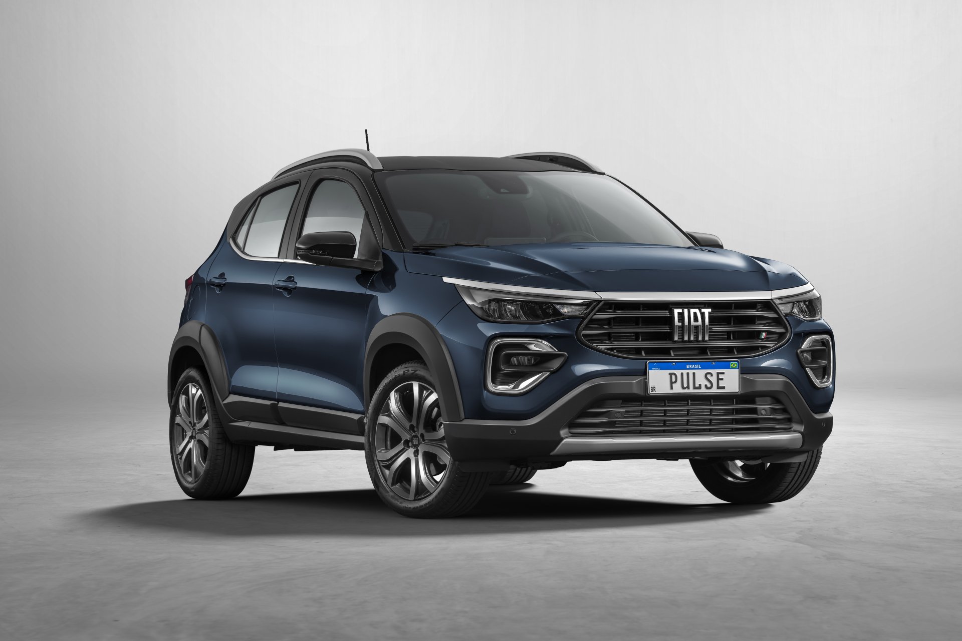 Download SUV Vehicle Fiat Pulse Impetus Turbo 200 8k Ultra HD Wallpaper