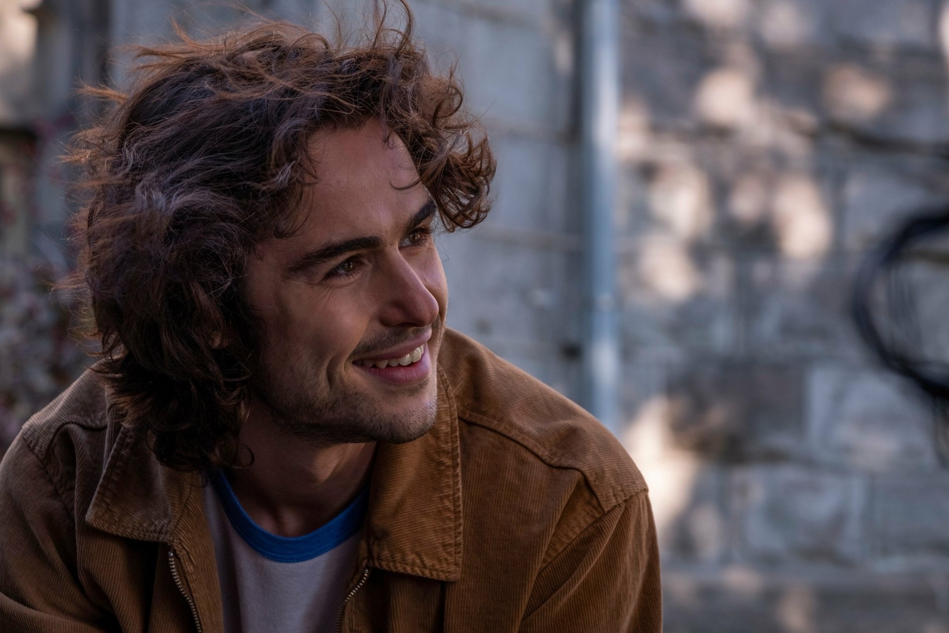 Download Ben Schnetzer TV Show Y: The Last Man HD Wallpaper