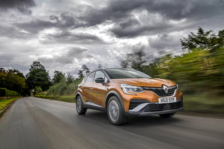 SUV Renault Captur E-TECH Hybrid R.S. Line vehicle Renault Captur HD Desktop Wallpaper | Background Image