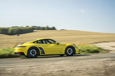 vehicle Porsche 911 Carrera GTS HD Desktop Wallpaper | Background Image