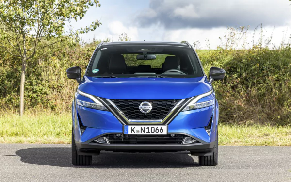 SUV vehicle Nissan Qashqai 4×4 HD Desktop Wallpaper | Background Image