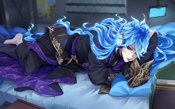 Idia Shroud from Twisted Wonderland (video game) reclines on a bed, electric-blue hair cascading, ornate black-and-gold robes, shown as an HD PC desktop wallpaper/background.