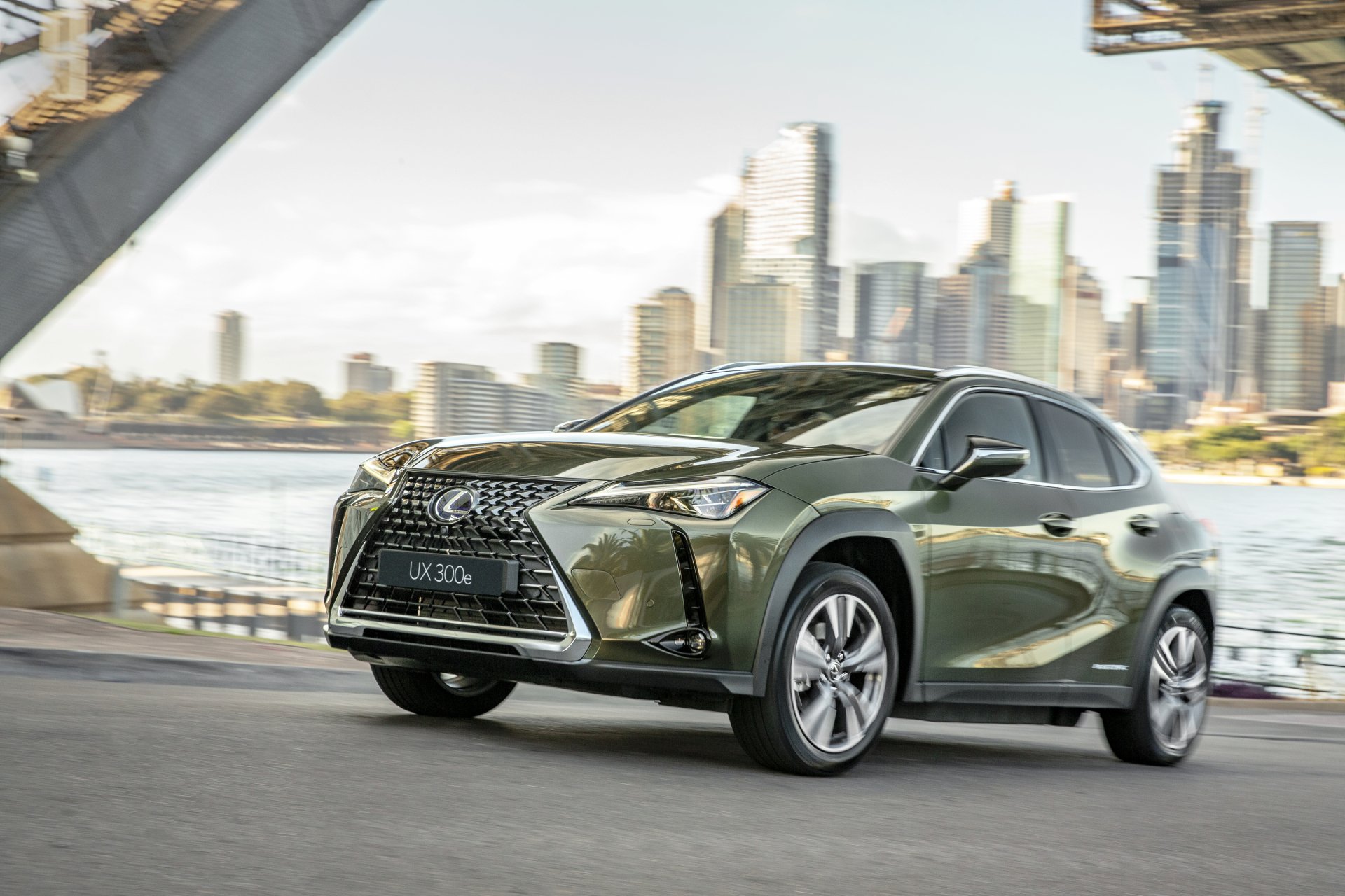 Download SUV Vehicle Lexus UX 300e HD Wallpaper