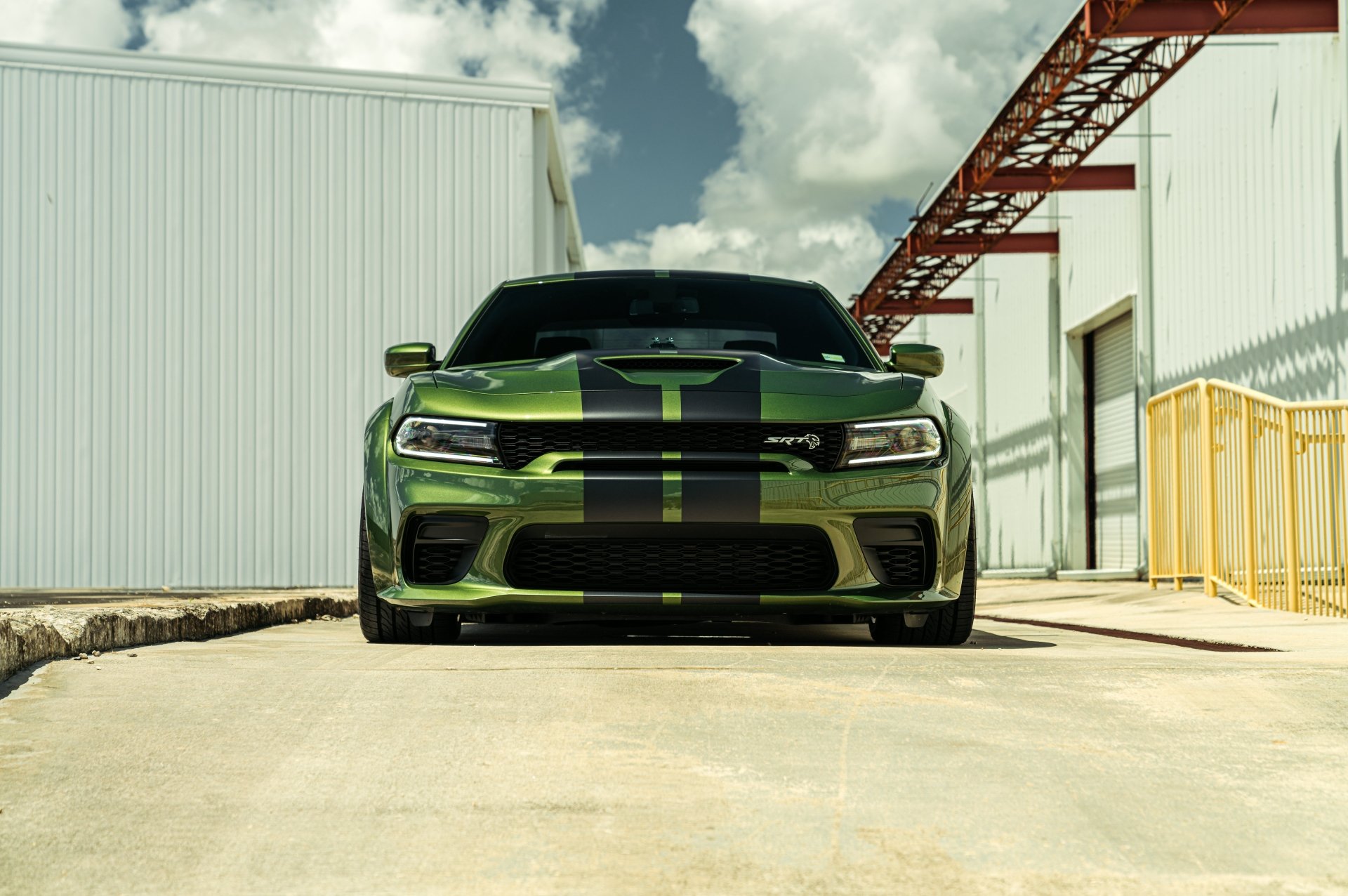 Download Muscle Car Vehicle Dodge Charger SRT Hellcat 4k Ultra HD Wallpaper