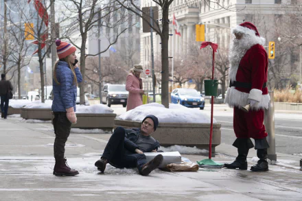 Neil Patrick Harris Sophia Reid-Gantzert movie 8-Bit Christmas HD Desktop Wallpaper | Background Image
