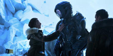 Molly Parker Maureen Robinson TV Show Lost In Space HD Desktop Wallpaper | Background Image