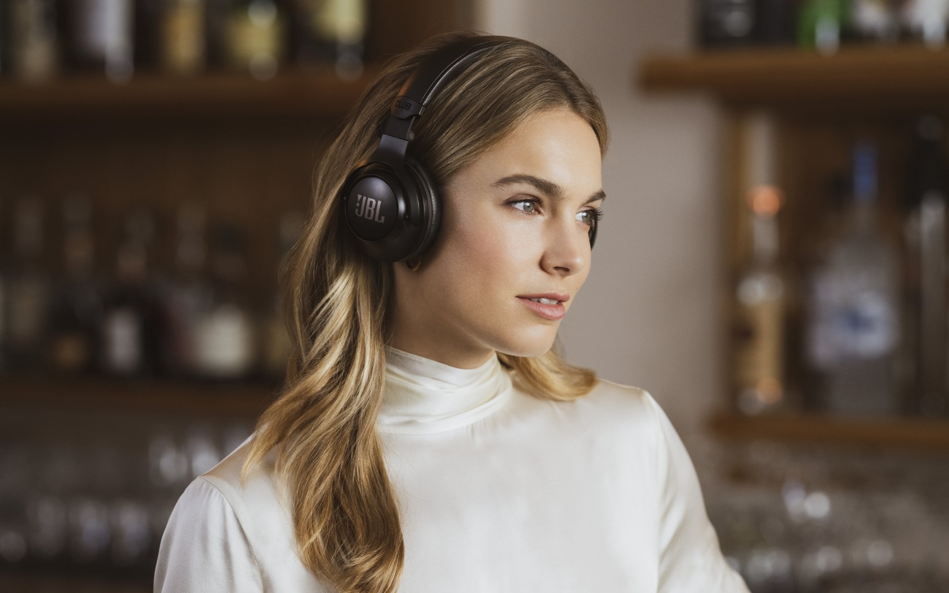 Download Headphones Woman Mood 8k Ultra HD Wallpaper