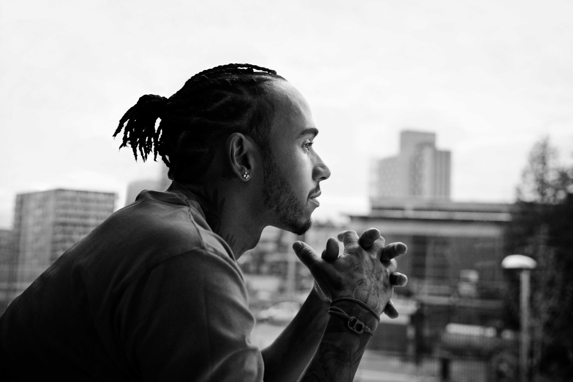 Download Black & White Lewis Hamilton Sports HD Wallpaper