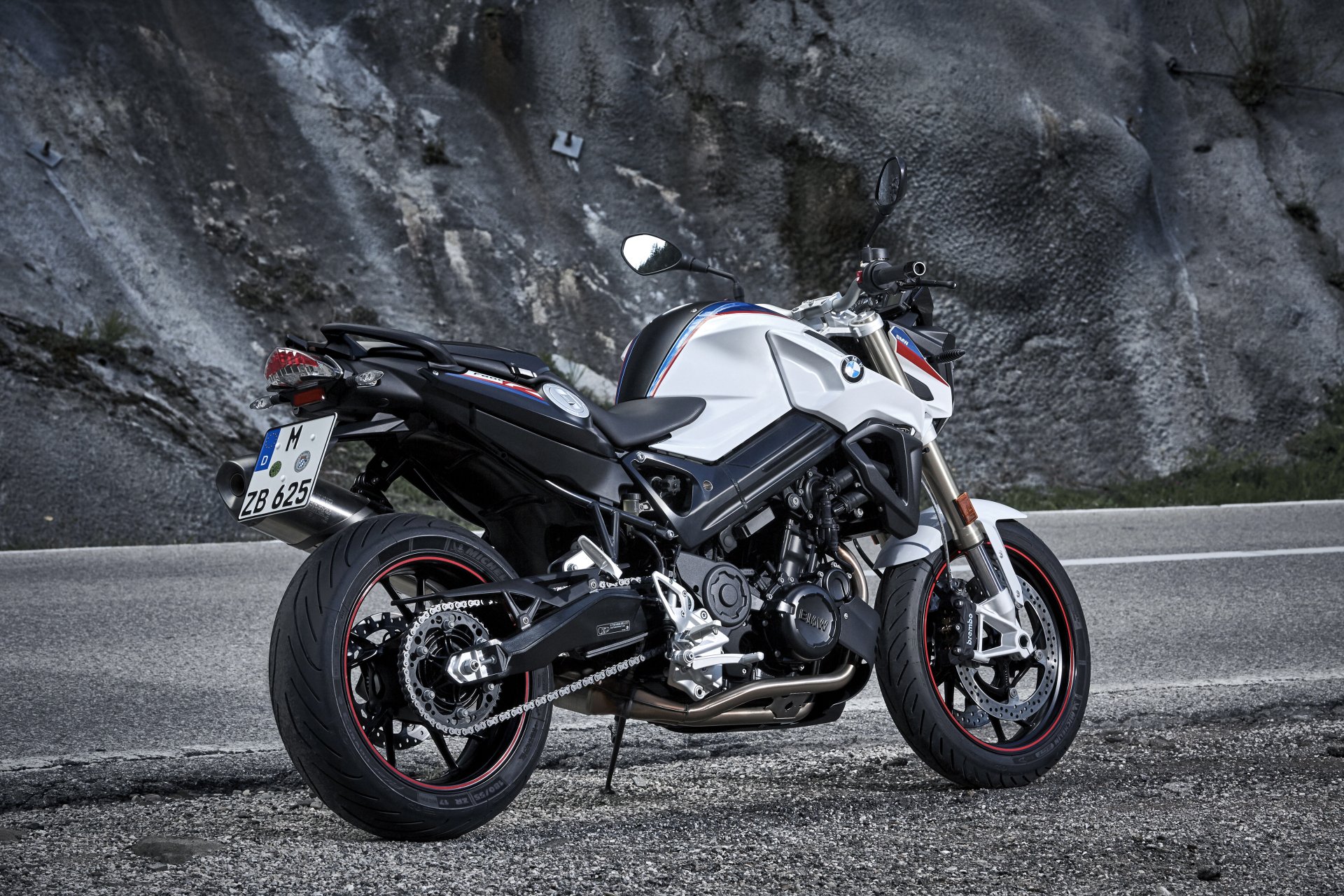 Download Vehicle BMW F800R 4k Ultra HD Wallpaper