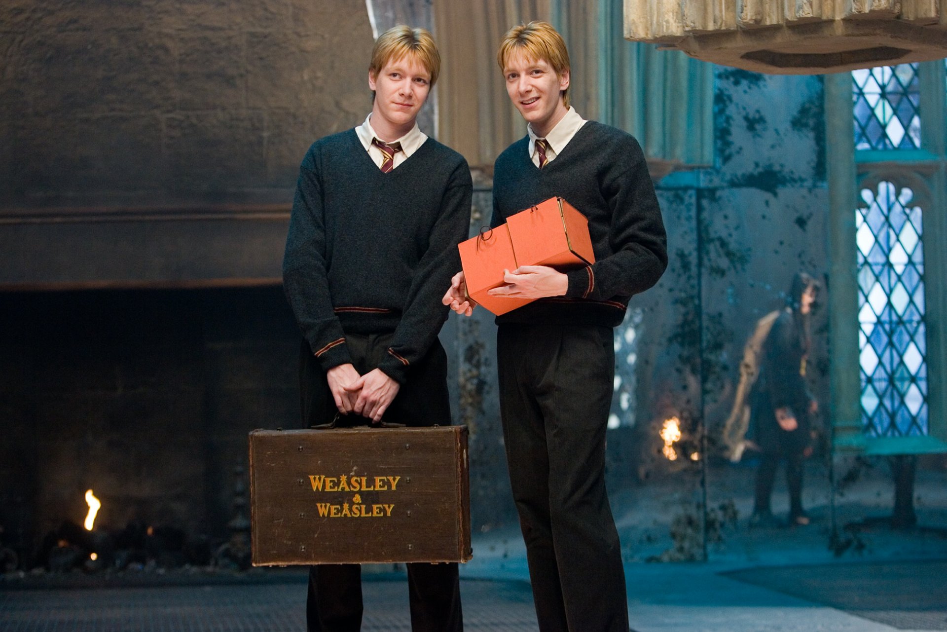 Download Oliver Phelps James Phelps George Weasley Fred Weasley Movie 
