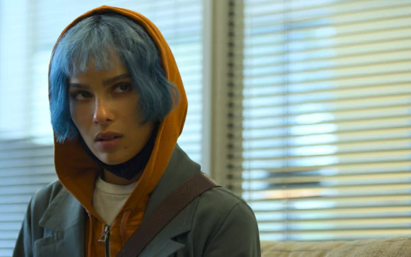 Zoë Kravitz movie Kimi HD Desktop Wallpaper | Background Image