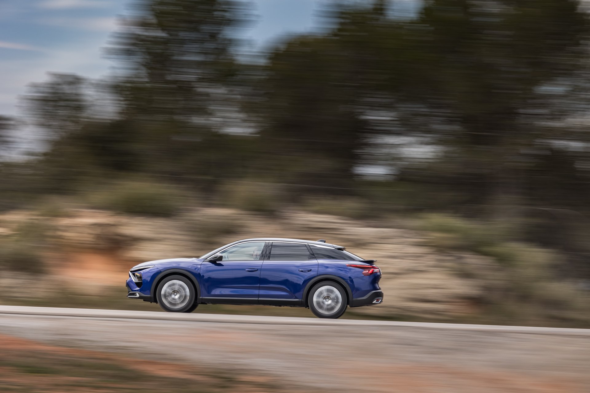 Download Vehicle Citroën C5 X 4k Ultra HD Wallpaper