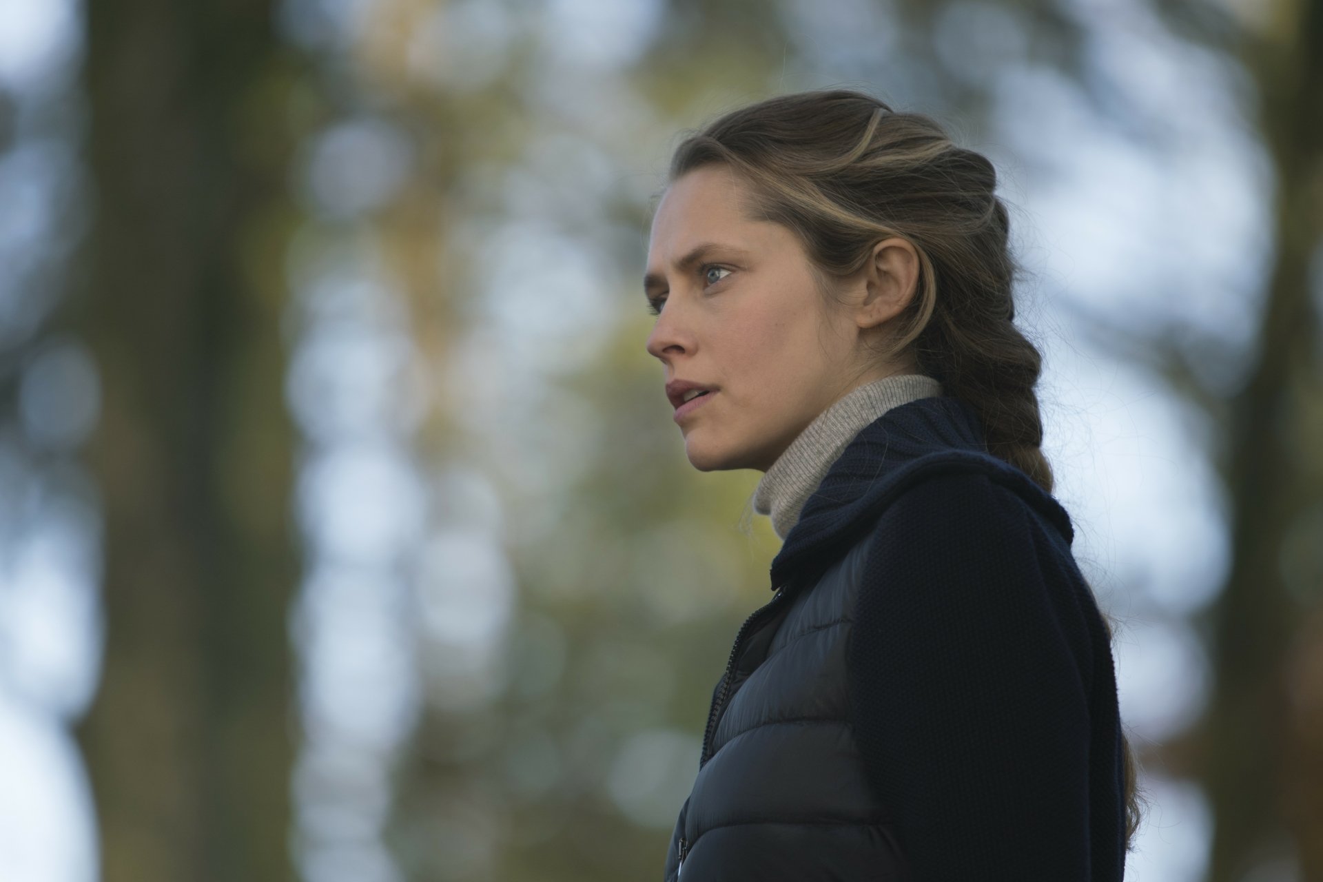 Download Teresa Palmer TV Show A Discovery Of Witches 4k Ultra HD Wallpaper