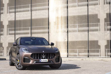 vehicle Maserati Grecale GT HD Desktop Wallpaper | Background Image